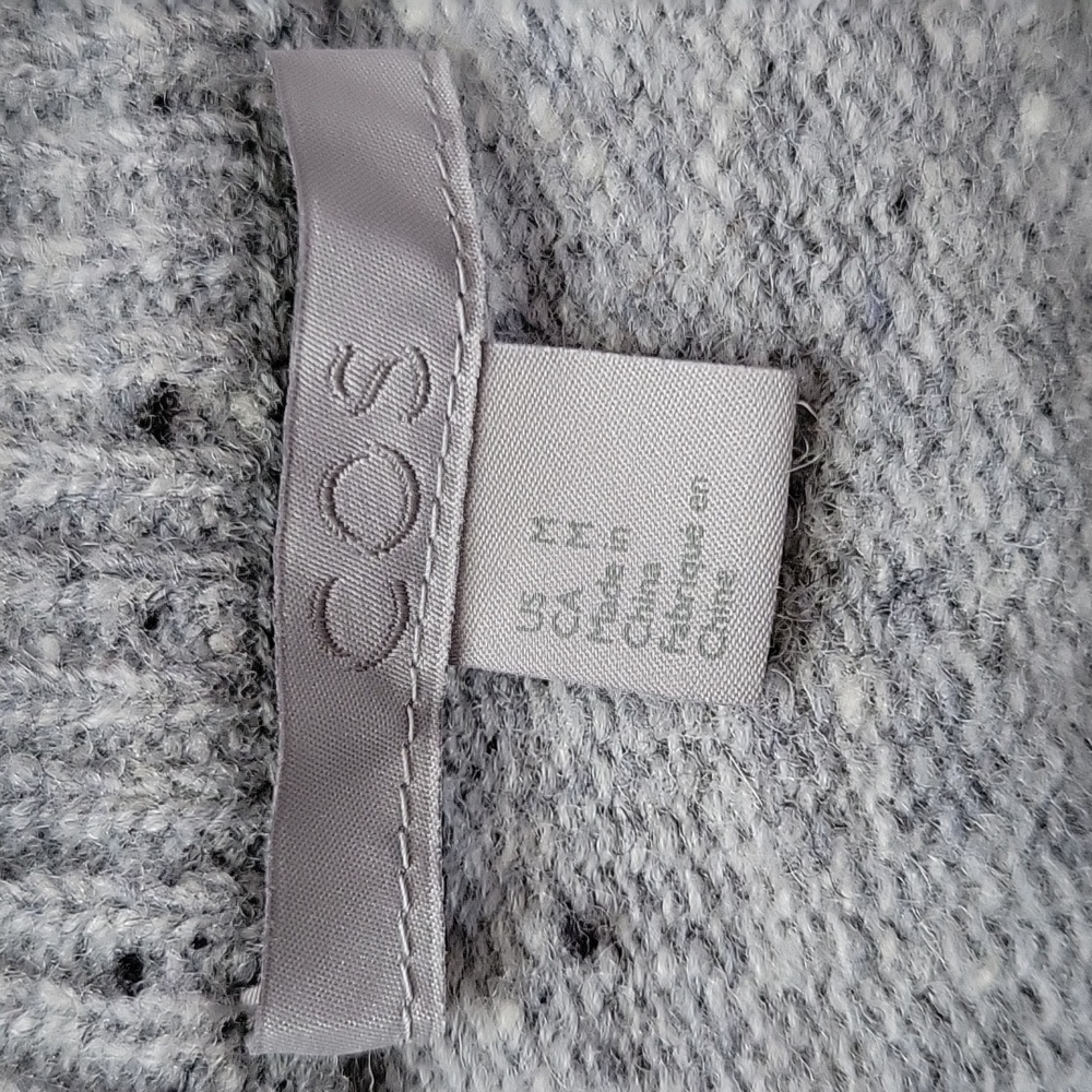 gray sweater - Picture 6 of 6